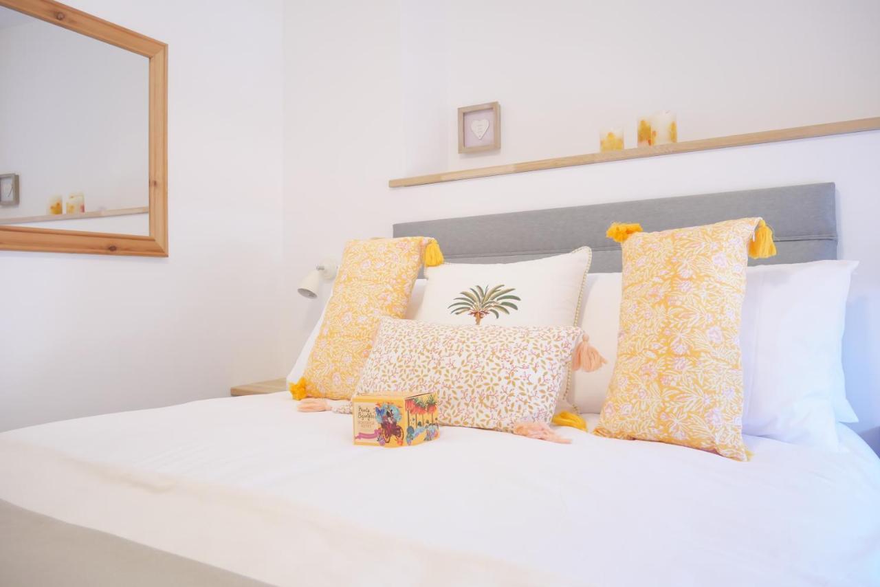 Sunset View, 2 Bedrooms In The Heart Of Holt With Parking Экстерьер фото